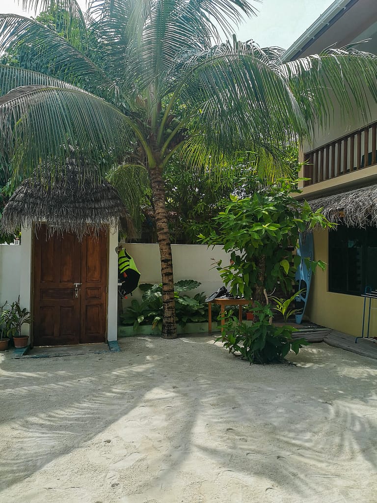 bananaguesthouse_rasdhoo_maldives