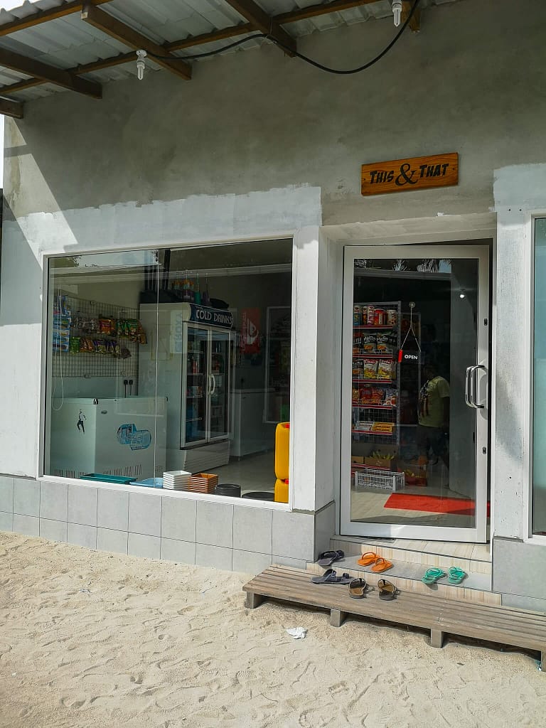 generalstore_rasdhoo_maldives